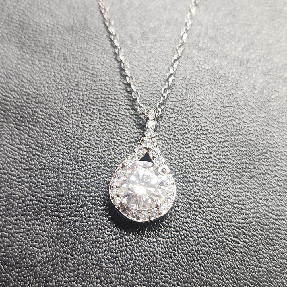 Moissanite Teardrop Pendant Necklace 925 Sterling Silver - Picture 4 of 15